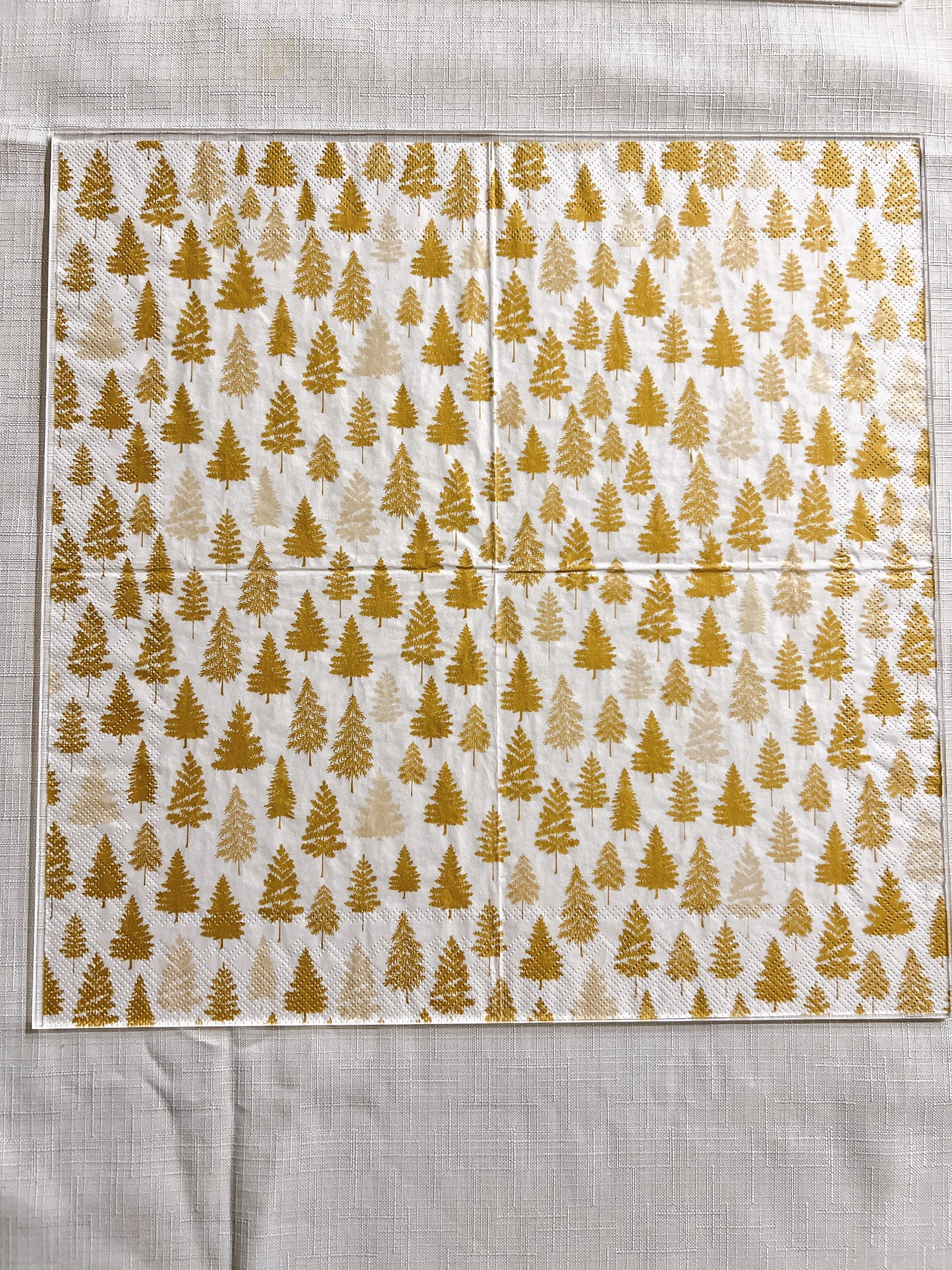 ペーパーナプキン　Nordic Forest ゴールド　もみの木【ihr】
